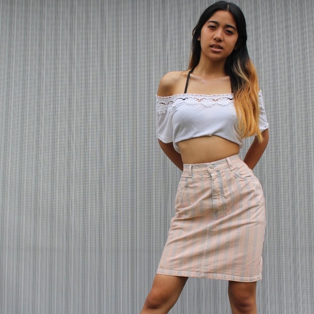 💘VINTAGE HIGH WAISTED DENIM SKIRT💘